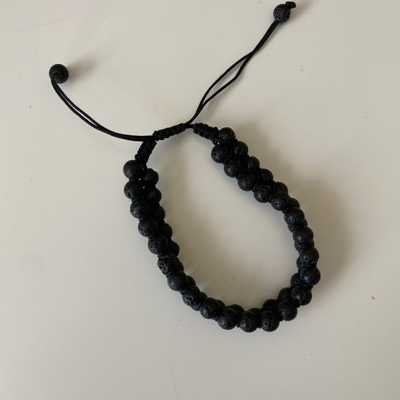 essential oil lava rock bracelet - Picture 2 of 2